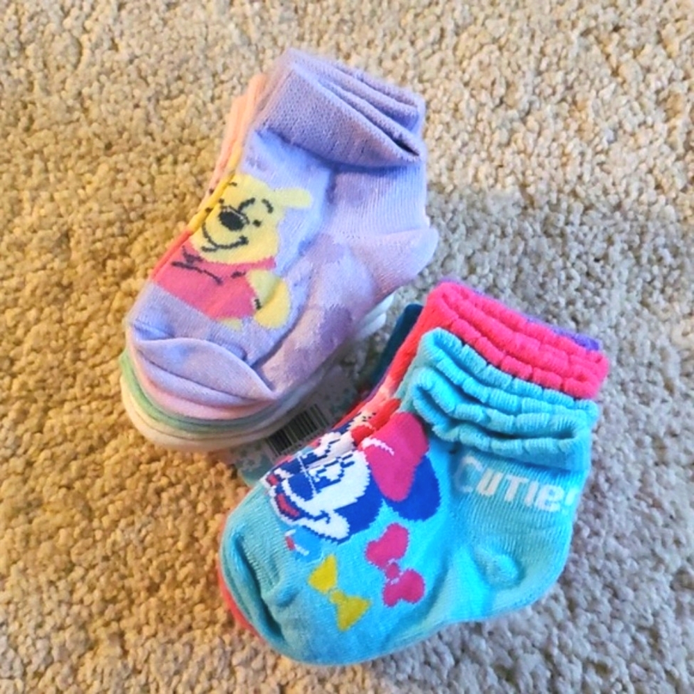 🆕️DISNEY BABY BUNDLE - Picture 7 of 7